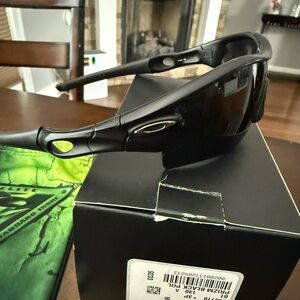 Original black Radar Oakley sunglasses